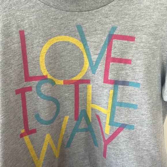 DONATED J. Crew X Human Rights Campaign “Love Is The Way” Tshirt Sz M - Picture 2 of 4